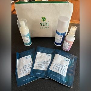 Yuni Beauty on the Run Travel Kit - NWOT